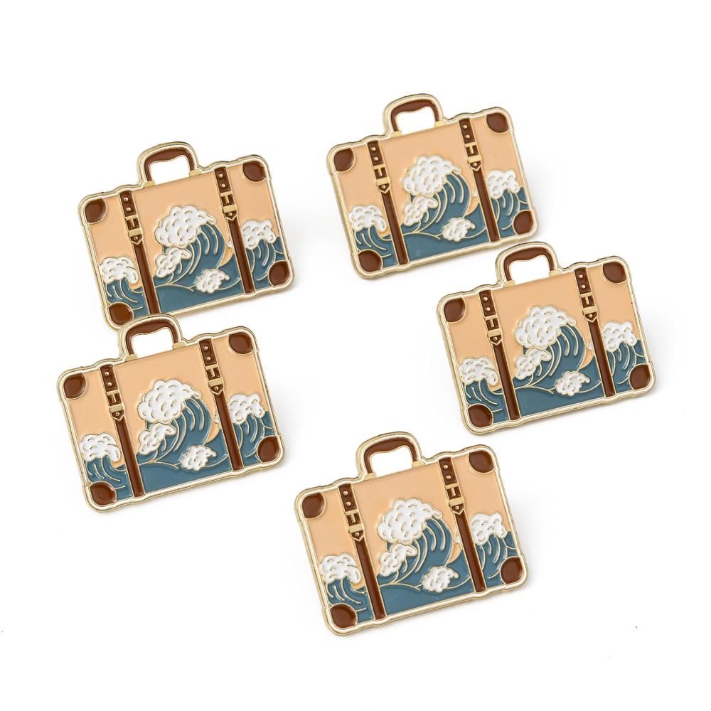 Hokusai pin